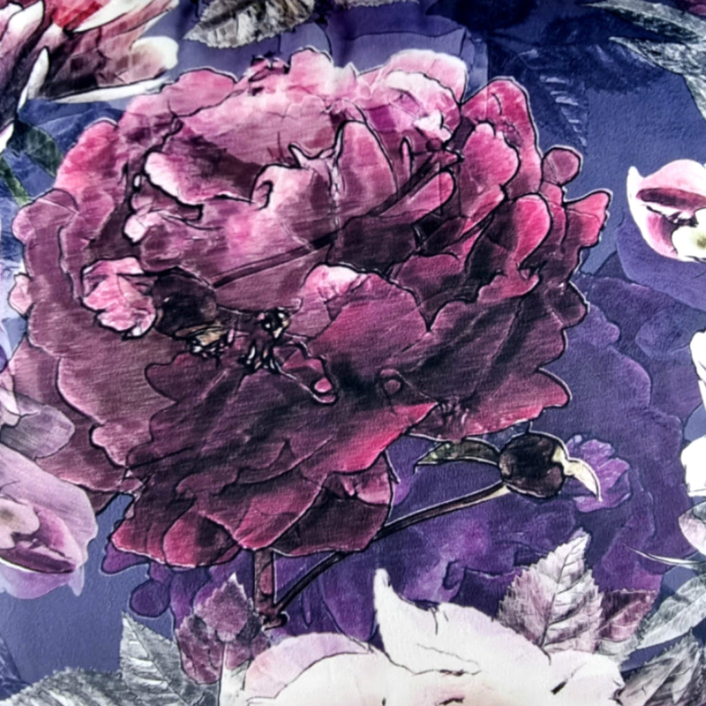 Almofada FJURI 45x45 Floral Roxo e Azul com Vivo
