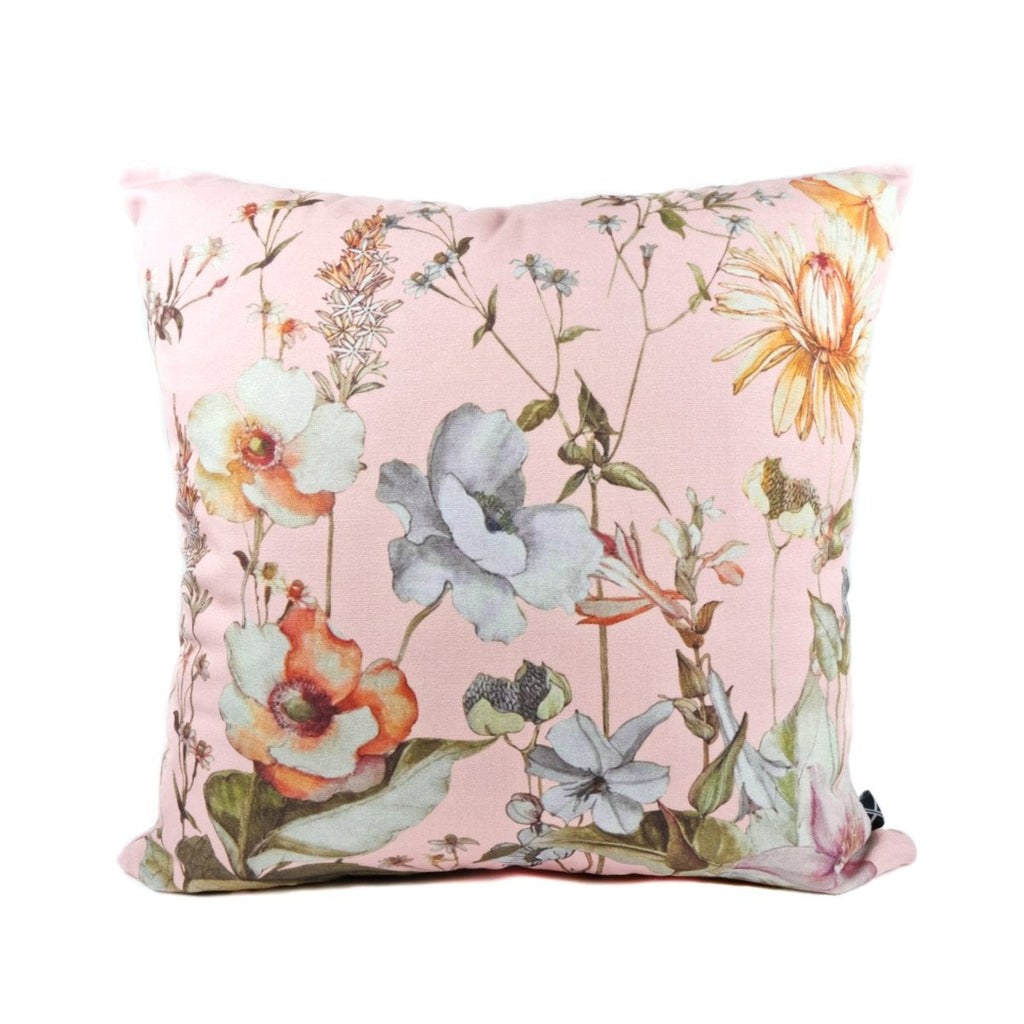 Almofada FJURI 45x45 Floral com fundo Rosa Pêssego