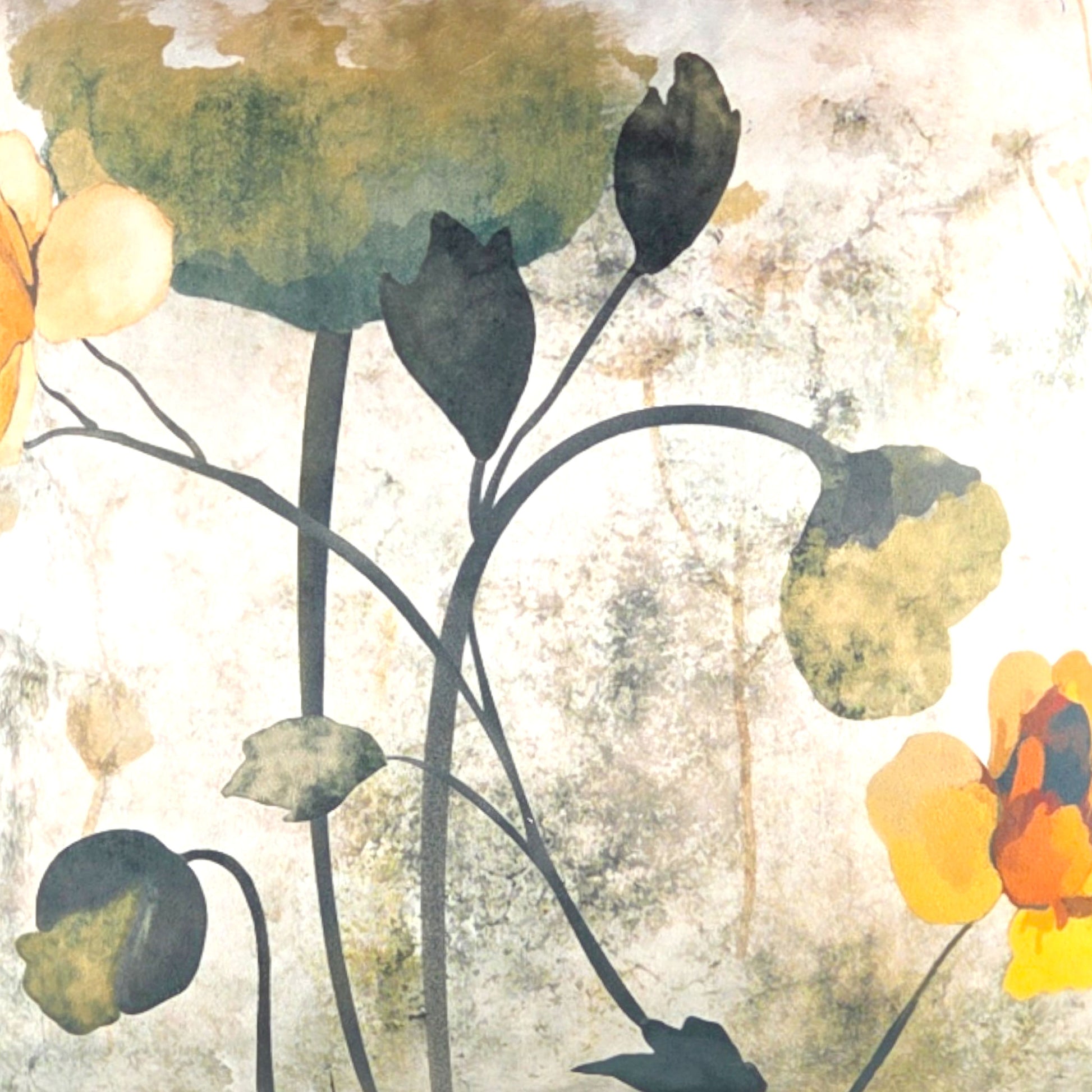 Almofada FJURI 45x45 com pintura Floral e tons de Verde e Amarelo com franja Verde escura