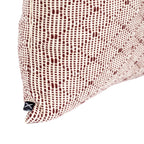 Almofada HEMMEK 45x45 Lã Bordeaux em padrão contorno