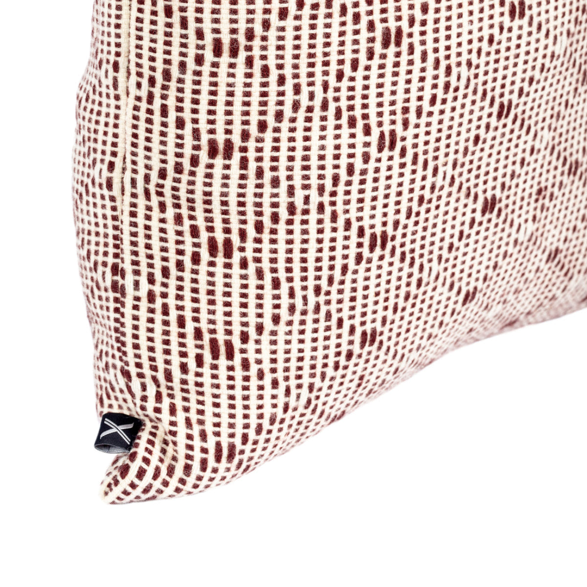 Almofada HEMMEK 45x45 Lã Bordeaux em padrão contorno