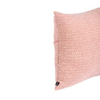 Almofada HEMMEK 45x45 Lã Rosa em padrão diamante