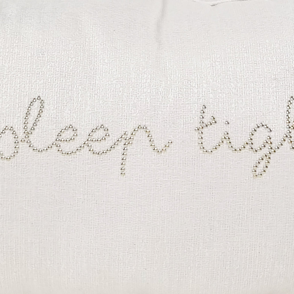 Almofada JIDDI 35x65 Linho Pérola com aplicação tachas douradas "Sleep Tight"