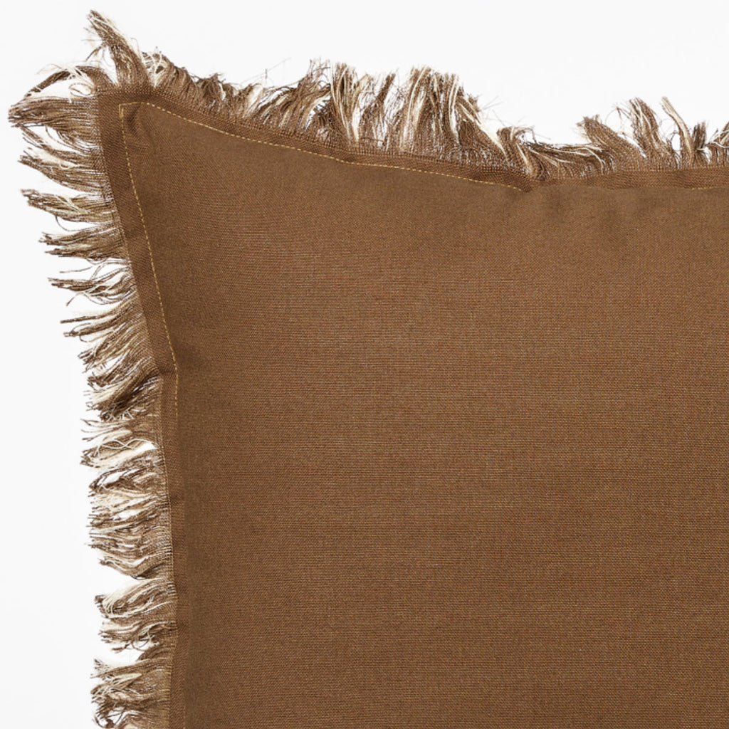 KULURI 45x45 Cotton Pillow in 2 Beige and Brown Tones with Fringe | ❤️ @casaparanos