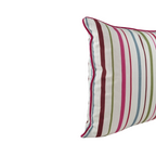 Almofada KULURI 45x45 Riscas Rosa Verde e Azul com vivo Rosa