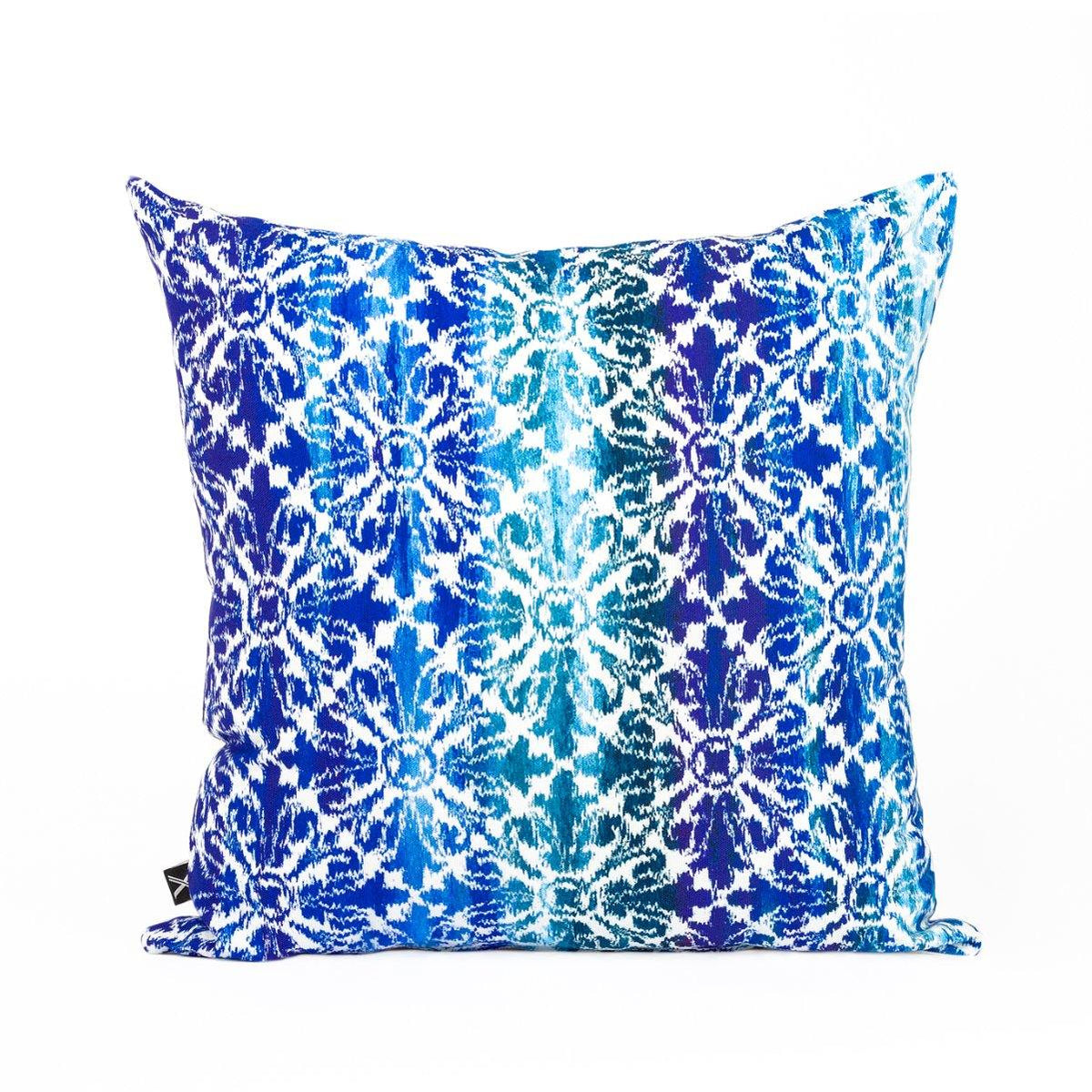 Almofada MUDELL 45x45 Tie Dye Azul Gradiente - KUXIN // Home Fashion