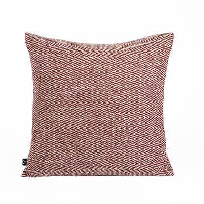 Cushion HEMMEK 45x45 Bordeaux Wool in herringbone pattern